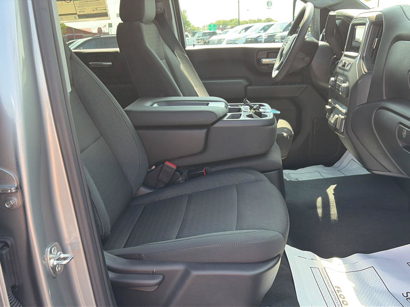 New 2026 Chevrolet Silverado 2500 Custom w/ Custom Value Package AWD/4WD image 20
