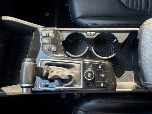Used 2023 Kia Sportage SX FWD image 11