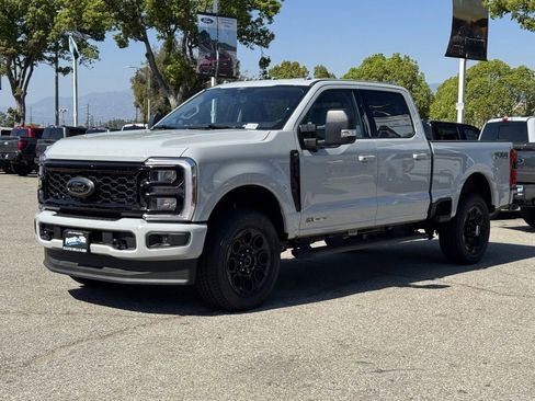 New 2026 Ford F250 XLT w/ XLT Premium Package AWD/4WD image 3