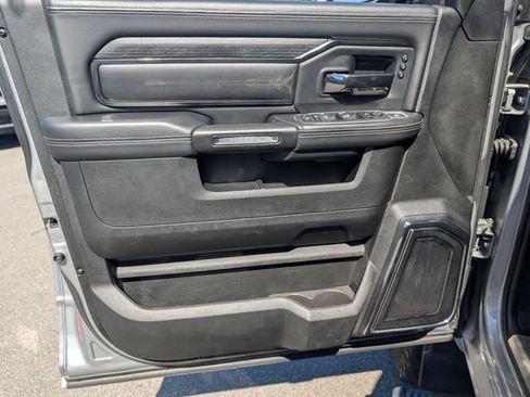 Used 2022 RAM 2500 Limited AWD/4WD image 10