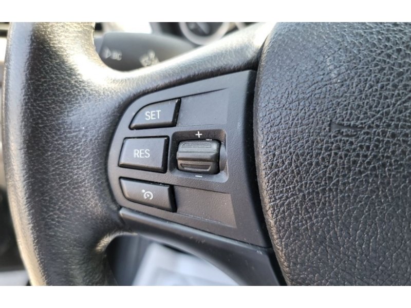Used 2012 BMW 328i Sedan RWD image 16