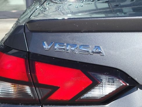 New 2025 Nissan Versa SR w/ Trunk Package image 10