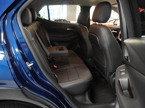 Used 2023 Buick Encore GX Essence FWD image 25