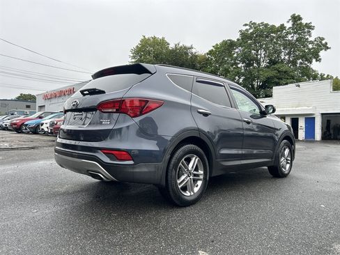 Used 2018 Hyundai Santa Fe Sport w/ 2.4L Value Package 02 AWD/4WD image 4