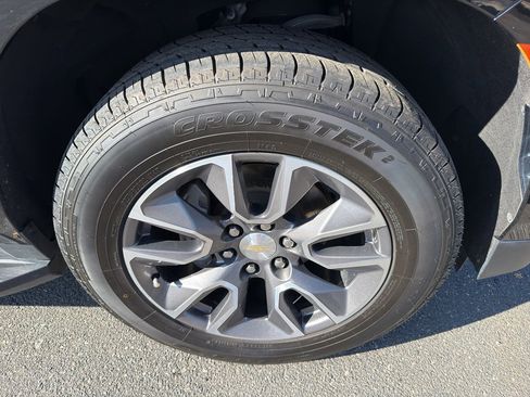 Used 2022 Chevrolet Tahoe LT image 36