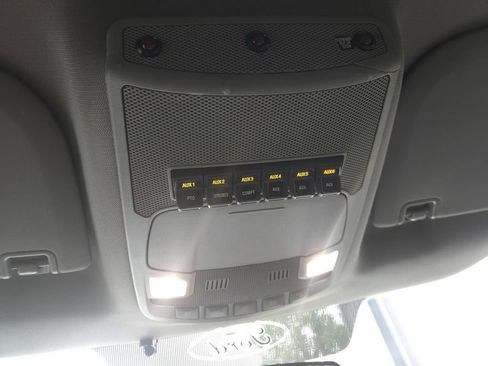 Used 2017 Ford F550 4x4 Regular Cab Super Duty image 24