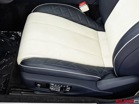 Used 2022 Bentley Continental GT AWD/4WD image 39