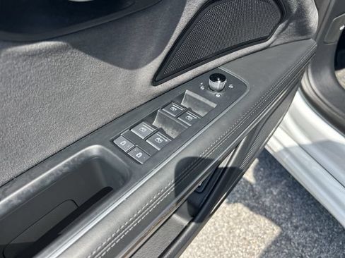 Used 2024 Audi A8 L 3.0T AWD/4WD image 19