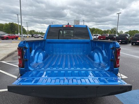 New 2026 RAM 1500 4x4 Crew Cab image 8