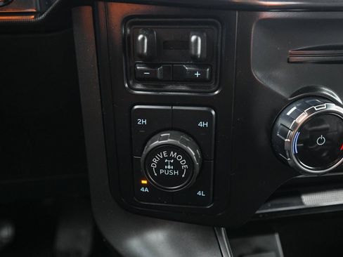 Used 2024 Ford F150 Lariat image 34