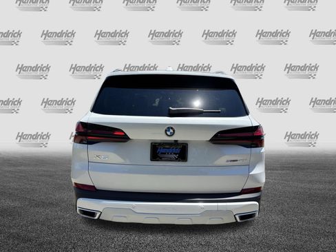New 2026 BMW X5 sDrive40i RWD image 9
