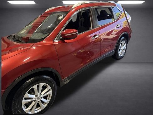 Used 2015 Nissan Rogue SV FWD image 13