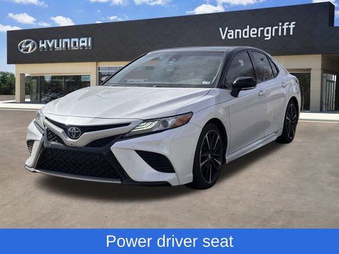 Used 2018 Toyota Camry XSE w/ Driver Assist Package image 4