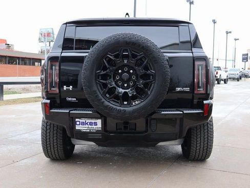 Certified 2025 GMC Hummer EV 2X AWD/4WD image 6
