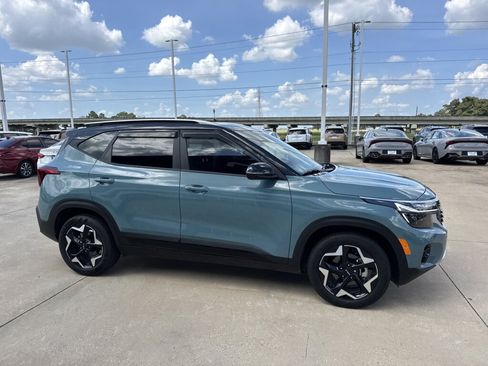 Certified 2025 Kia Seltos S FWD image 13
