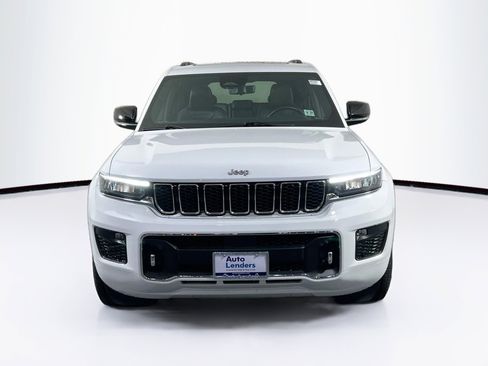 Used 2022 Jeep Grand Cherokee Overland w/ Luxury Tech Group IV image 2