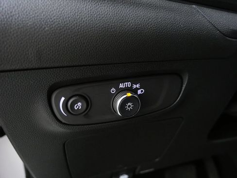 Used 2024 Buick Encore GX Avenir w/ Avenir Technology Package AWD/4WD image 21