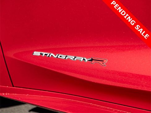 Used 2022 Chevrolet Corvette Stingray Premium Conv w/ Z51 Performance Package image 13