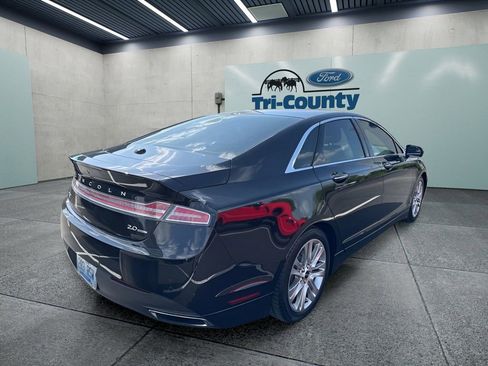 Used 2014 Lincoln MKZ w/ Equipment Group 101A Select image 3