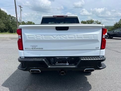 Used 2022 Chevrolet Silverado 1500 LT Trail Boss w/ Convenience Package II image 5