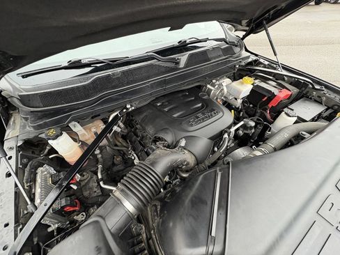 Used 2024 RAM 3500 Big Horn w/ Sport Appearance Package image 17