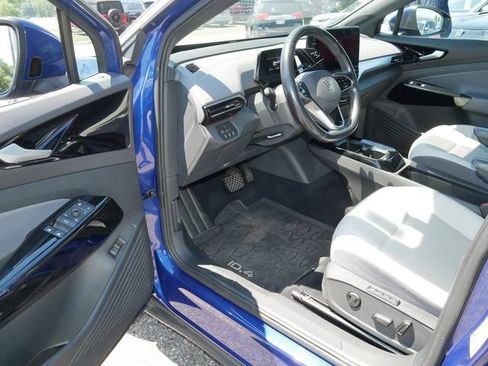 Certified 2021 Volkswagen ID.4 Pro S w/ Gradient Package AWD/4WD image 12