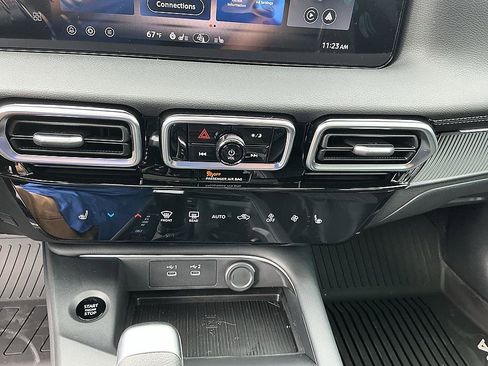 New 2026 Nissan Sentra SV w/ SV Convenience Package image 17