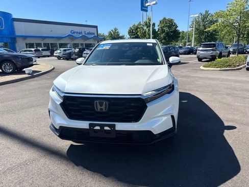 Used 2024 Honda CR-V EX image 2