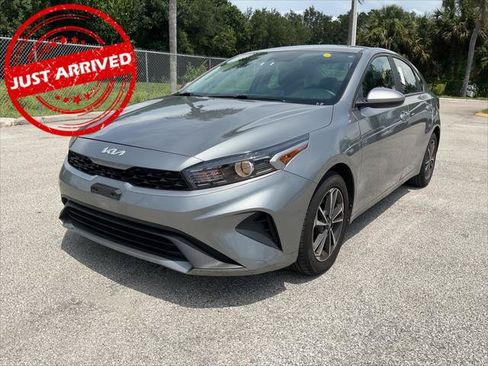 Used 2024 Kia Forte LXS FWD image 1