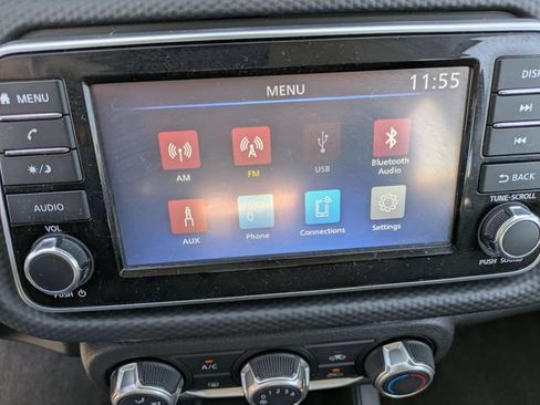 Used 2022 Nissan Kicks S FWD image 13