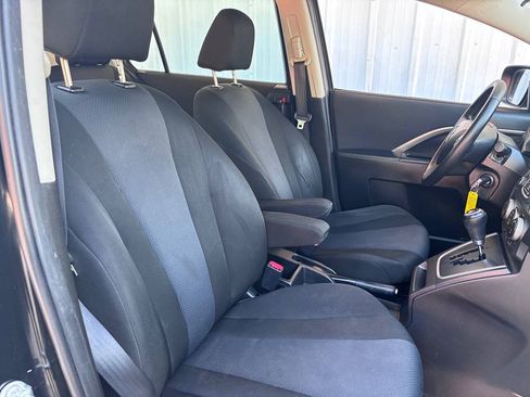 Used 2013 MAZDA MAZDA5 Touring FWD image 36