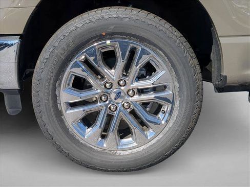 New 2026 Ford F150 Lariat w/ Equipment Group 501A Mid AWD/4WD image 9