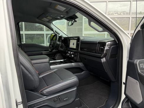 Used 2025 Ford F350 Lariat AWD/4WD image 20