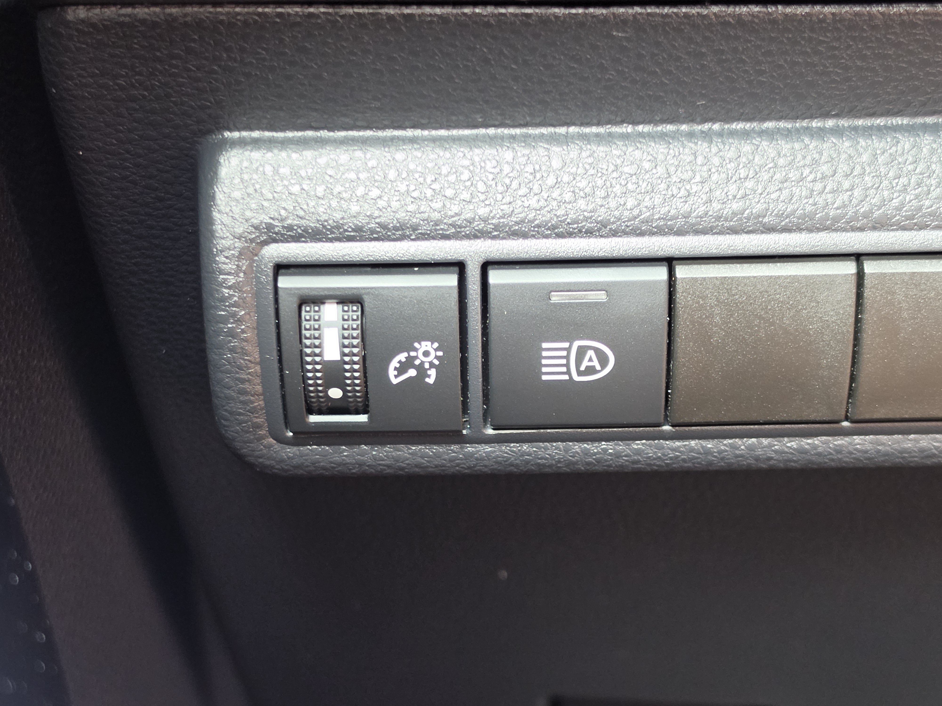 Used 2024 Toyota Corolla XSE FWD image 14
