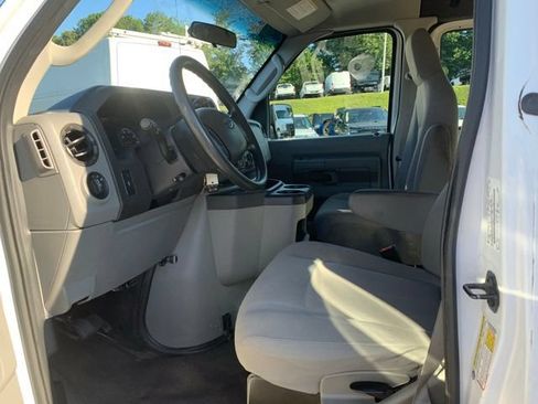 Used 2013 Ford E-250 and Econoline 250 w/ PWR Group RWD image 21