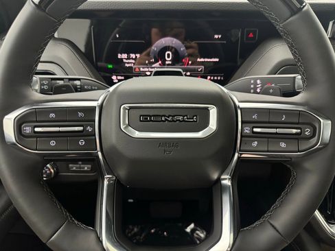 New 2026 GMC Yukon XL Denali w/ Denali Reserve Package AWD/4WD image 24