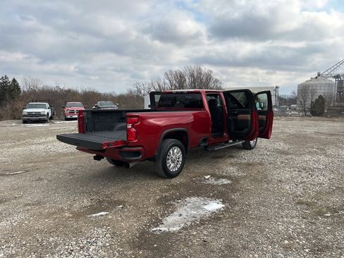 Used 2022 Chevrolet Silverado 3500 High Country w/ Z71 Off-Road Package image 30