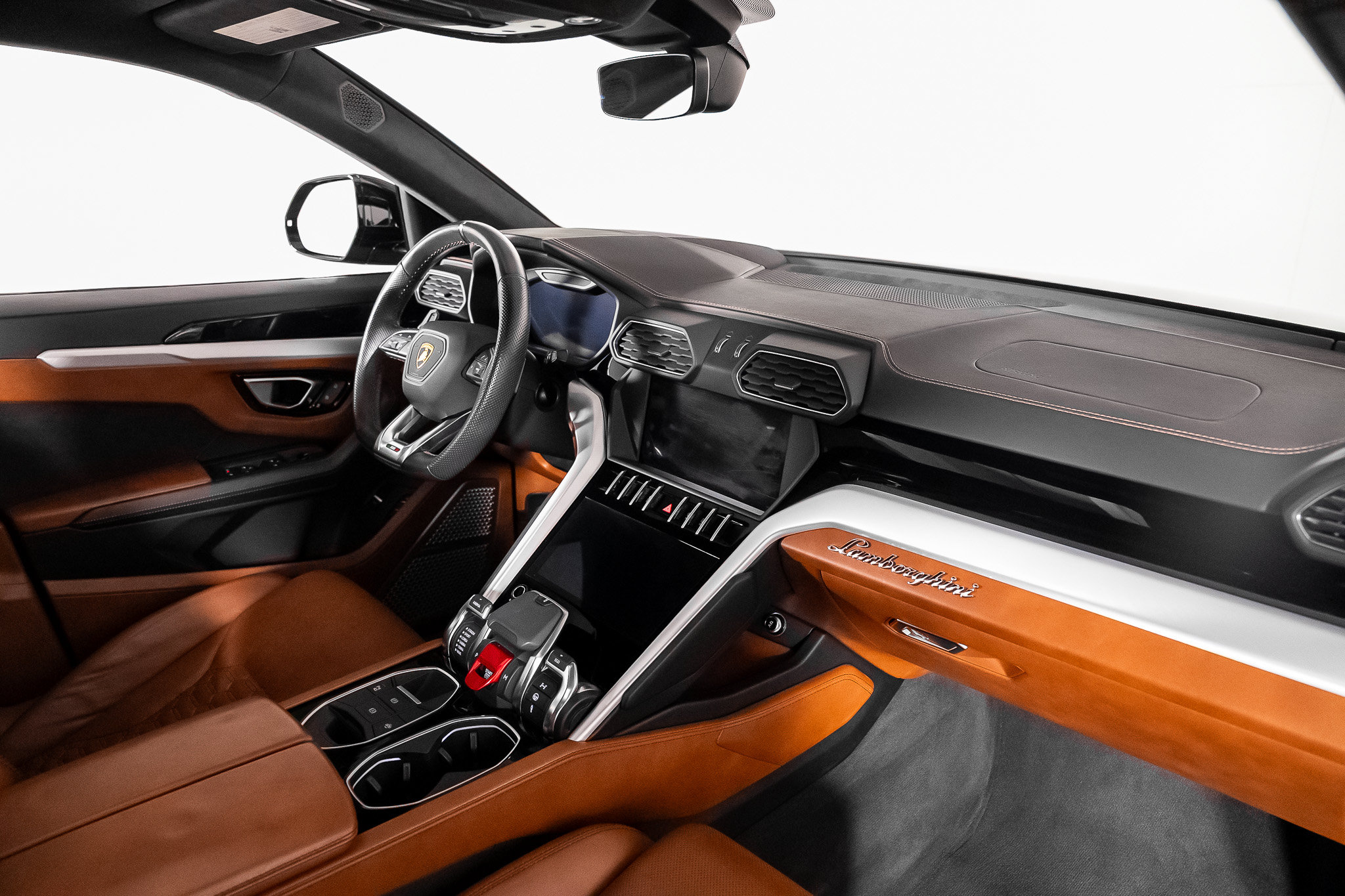 Used 2019 Lamborghini Urus AWD/4WD image 40