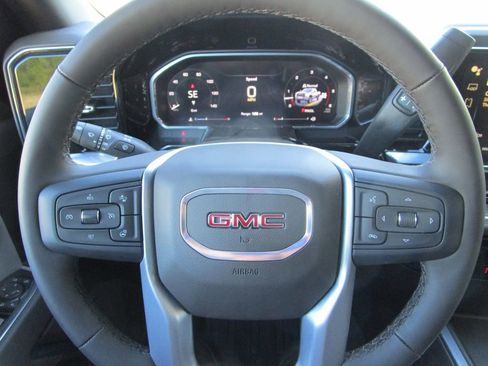 New 2026 GMC Sierra 2500 SLT w/ SLT Premium Package image 38