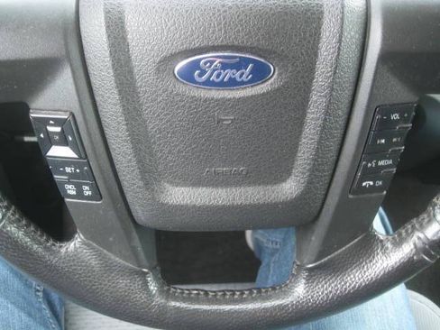 Used 2014 Ford F150 XLT w/ XLT Chrome Package AWD/4WD image 24
