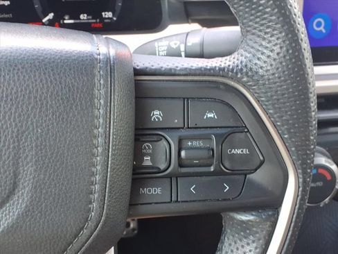 Used 2024 Toyota Tacoma TRD Sport AWD/4WD image 22