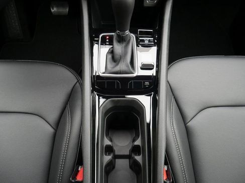 New 2026 Jeep Compass Limited image 18