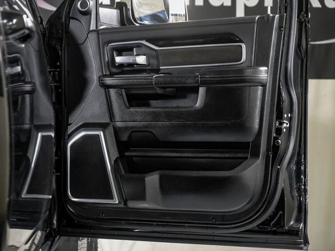 Used 2020 RAM 2500 Laramie image 37