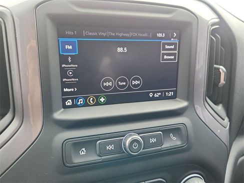 Used 2024 Chevrolet Silverado 2500 Custom w/ Custom Value Package image 13