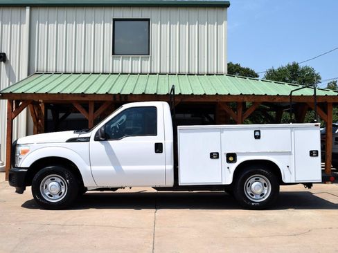 Used 2016 Ford F250 XL RWD image 2