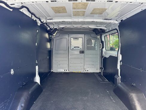 Used 2017 Ford Transit 150 130 Low Roof RWD image 13