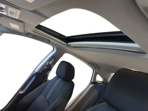 Used 2018 Honda Civic EX image 17