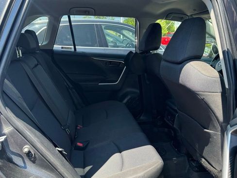 Used 2024 Toyota RAV4 LE AWD/4WD image 14