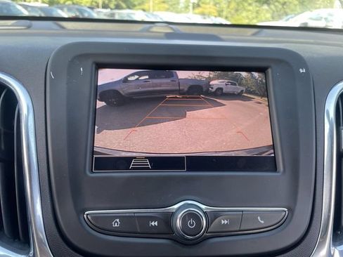 Certified 2024 Chevrolet Equinox LT FWD image 17