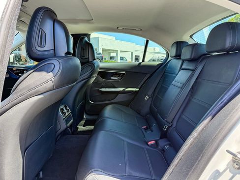 Used 2022 Mercedes-Benz C 300 Sedan image 19